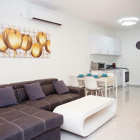 Apartments4You Maya Bat Yam Luaran gambar