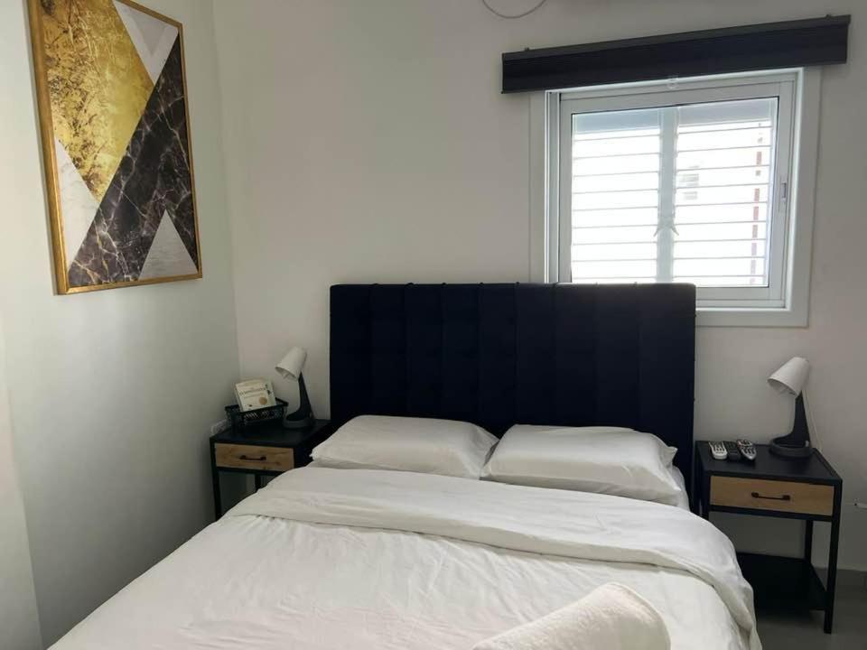 Apartments4You Maya Bat Yam Luaran gambar