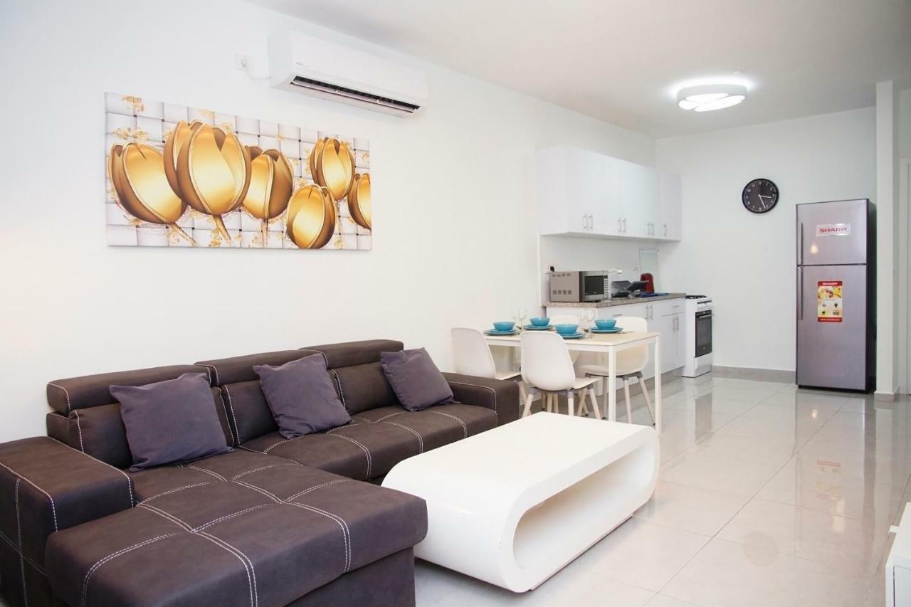 Apartments4You Maya Bat Yam Luaran gambar