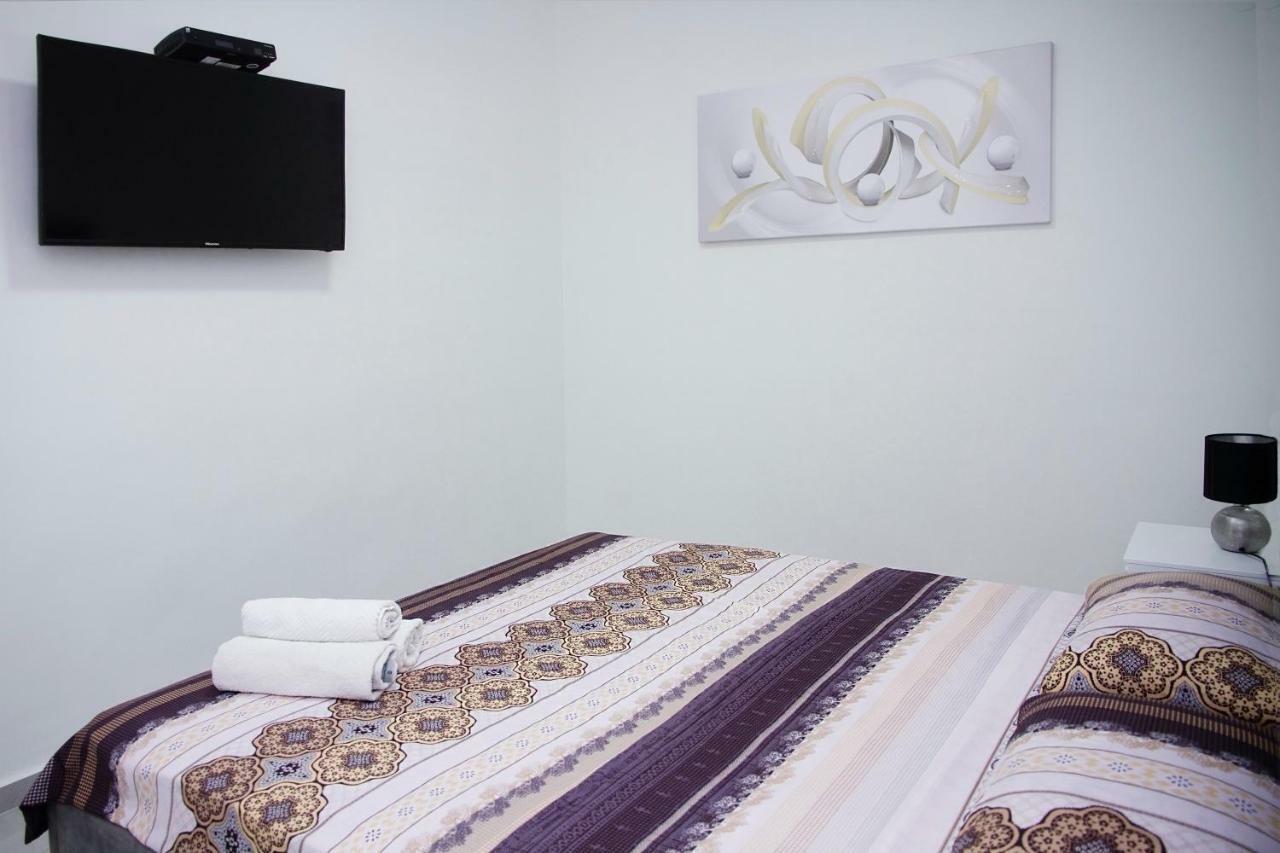 Apartments4You Maya Bat Yam Luaran gambar
